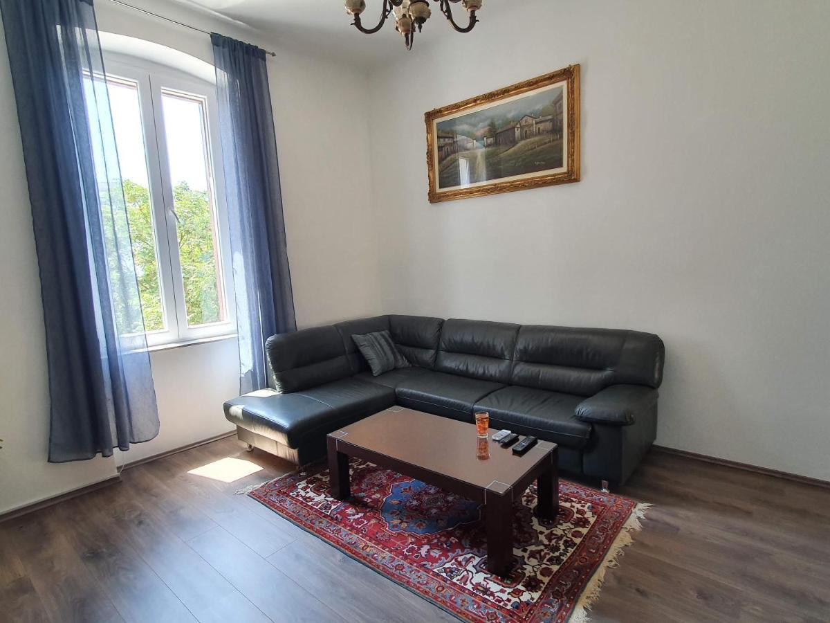 Apartment Tina Póla Kültér fotó
